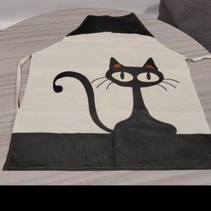 Cat apron
